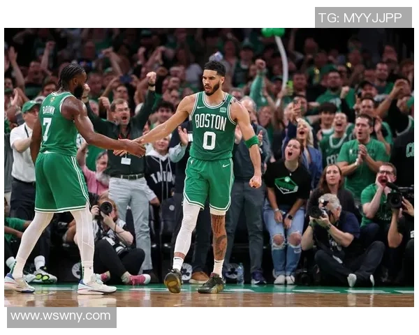 今天凯尔特人与尼克斯的精彩对决直播全程回顾与分析 今天凯尔特人与尼克斯的精彩对决直播全程回顾与分析